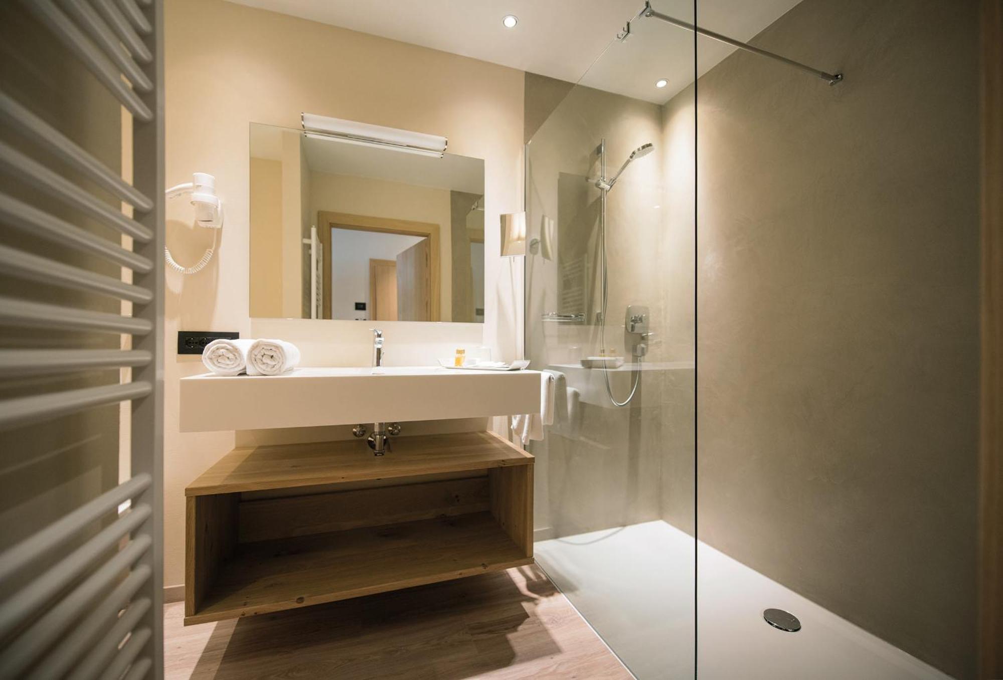 Superior Family Room